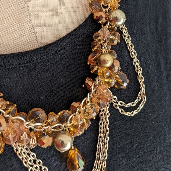 Gold/copper/topaz statement necklace & earrings from AKIRA - Picture 3 of 4